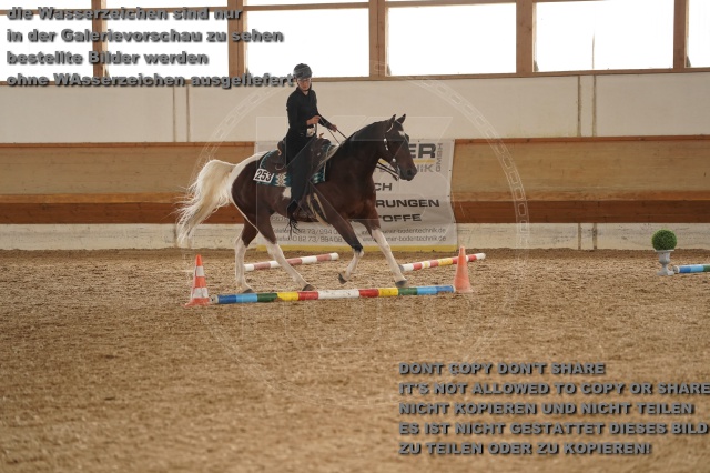 s_A_901584.JPG